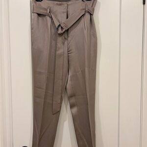 Luisa Cerano High-Waist Tie-Belt silky Trousers in Taupe